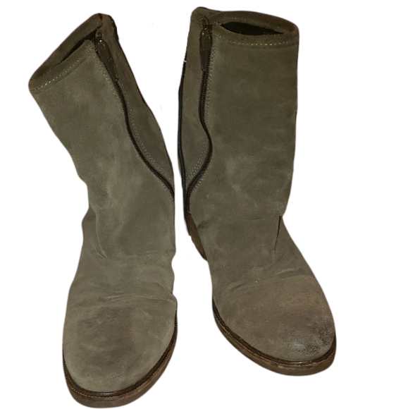 Bos. & Co. Olive Suede Block Heel Boots - Picture 5 of 5